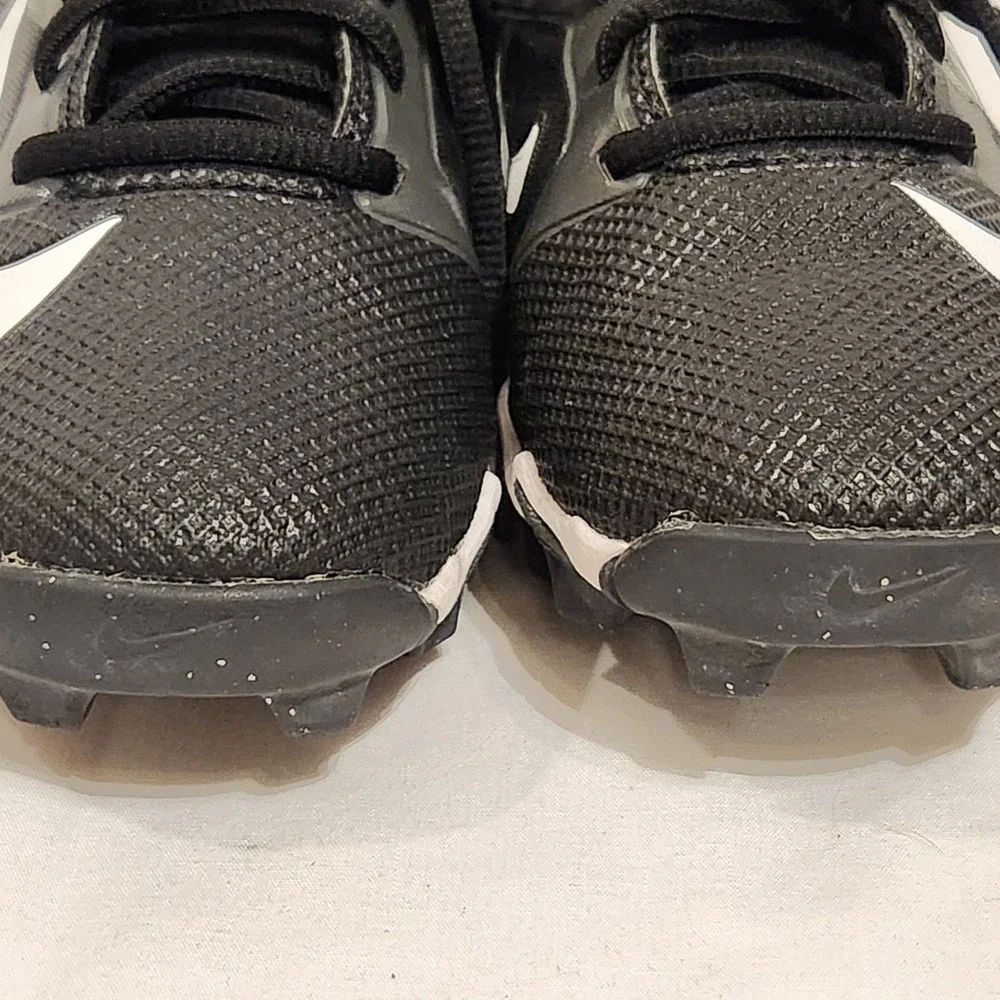Nike‎ Alpha Youth Size 4.5Y Black Gray Cleats FQ4012-001